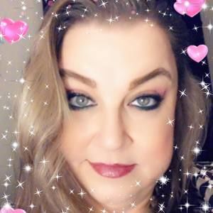 Meet your Posher, Alicia